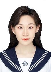 李悦萌的照片